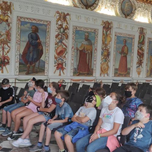 © av Riesensaal im Schloss Ambras 3