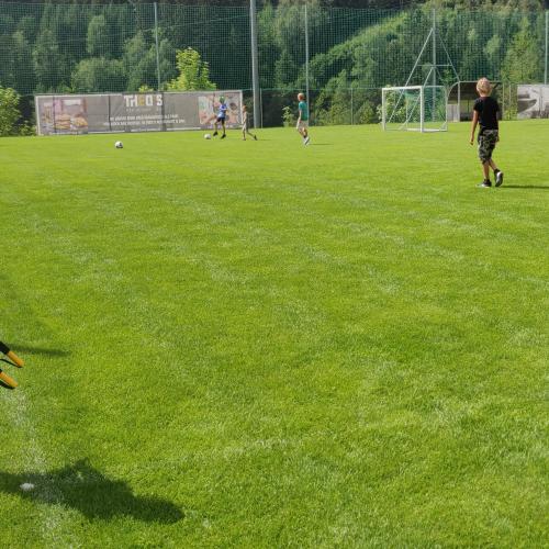 Am Sportplatz 1