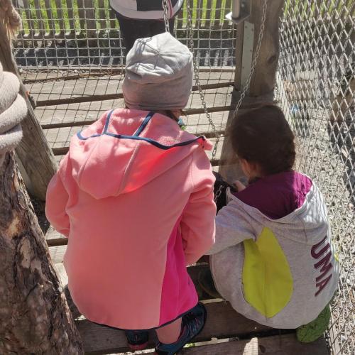 © av Am Spielplatz 8